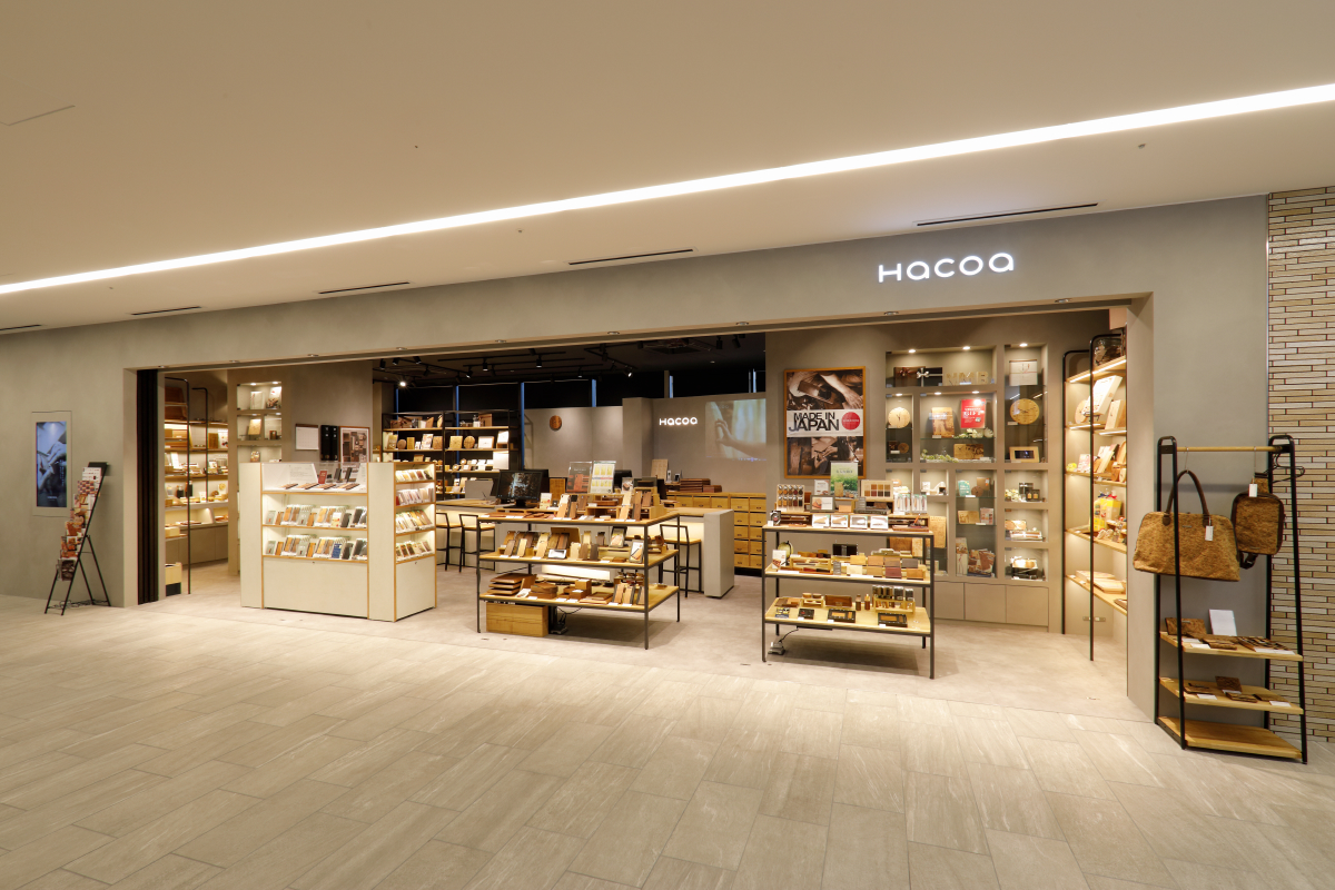 Hacoaダイレクトストア　なんばスカイオ店